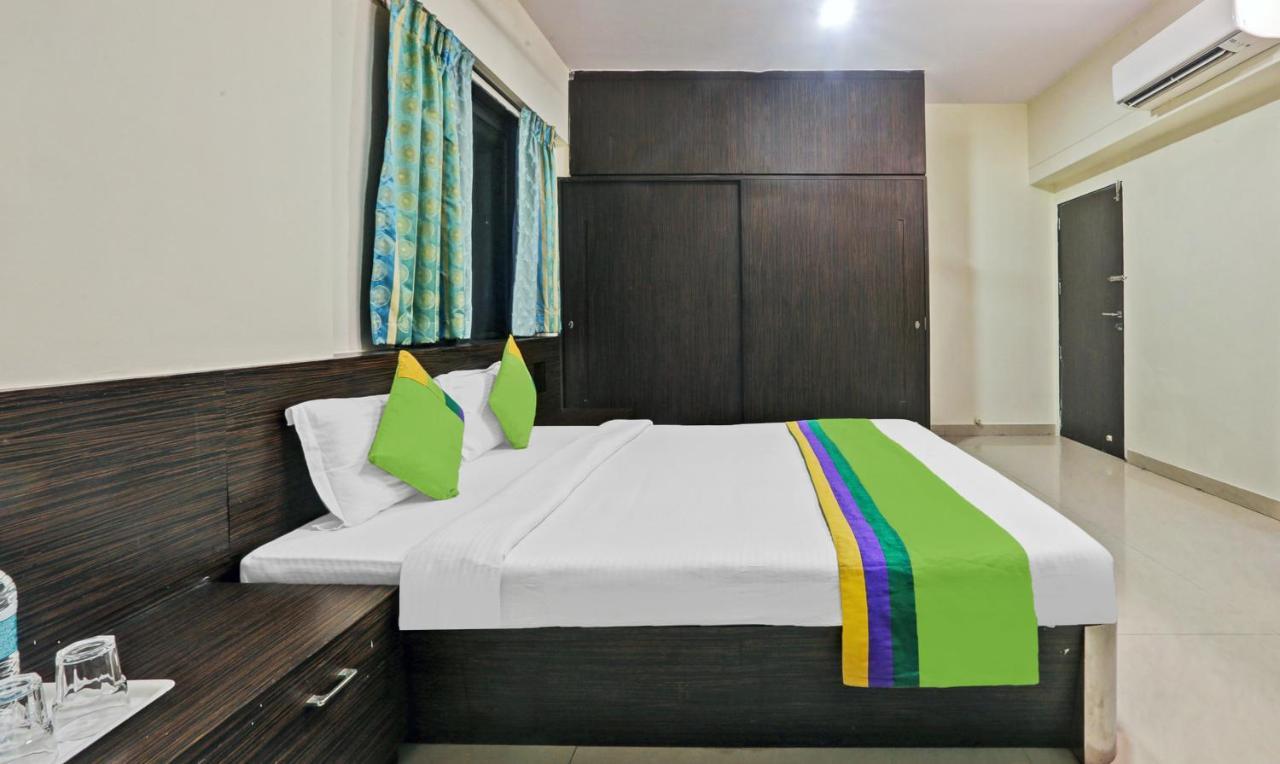 Treebo Trend Bandra Apartments Bombaim Exterior foto