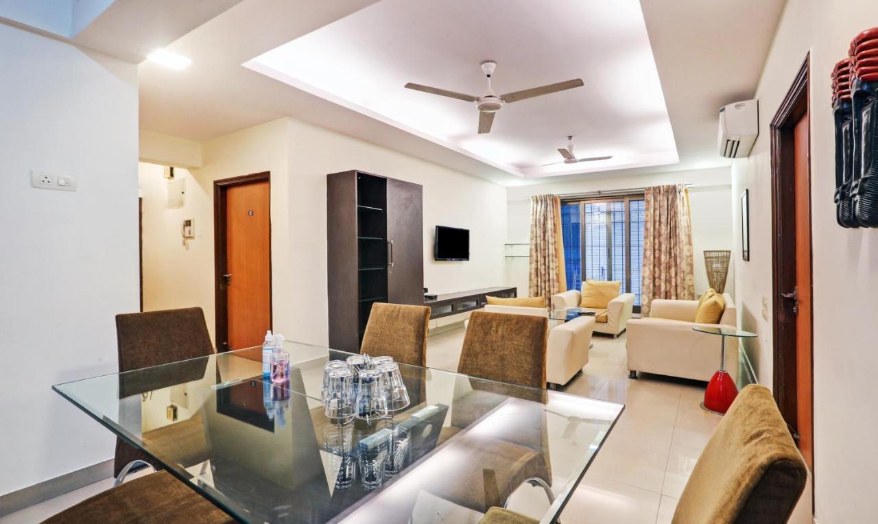 Treebo Trend Bandra Apartments Bombaim Exterior foto