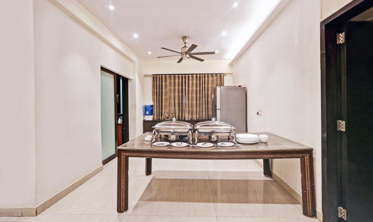 Treebo Trend Bandra Apartments Bombaim Exterior foto